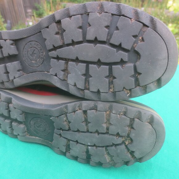 Women's Aquatherm Canada Winter Boots by Santana Canada - Size 7. - Picture 13 of 14